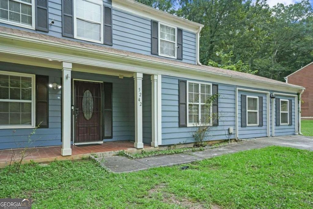 Photo of 5242 Mccarter Station, Stone Mountain, GA 30088 (MLS # 10657390)