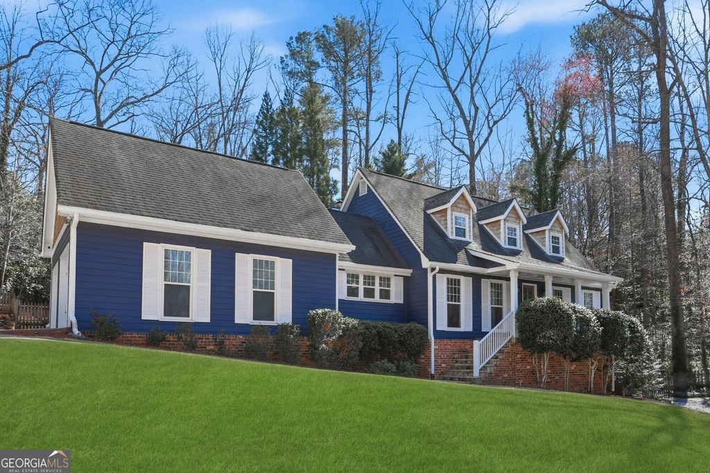 Photo of 4170 Blackland Drive, Marietta, GA 30067 (MLS # 10706095)