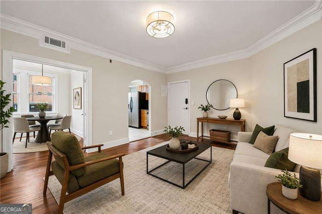 Photo of 677 Somerset Terrace NE #4C, Atlanta, GA 30306 (MLS # 10771663)