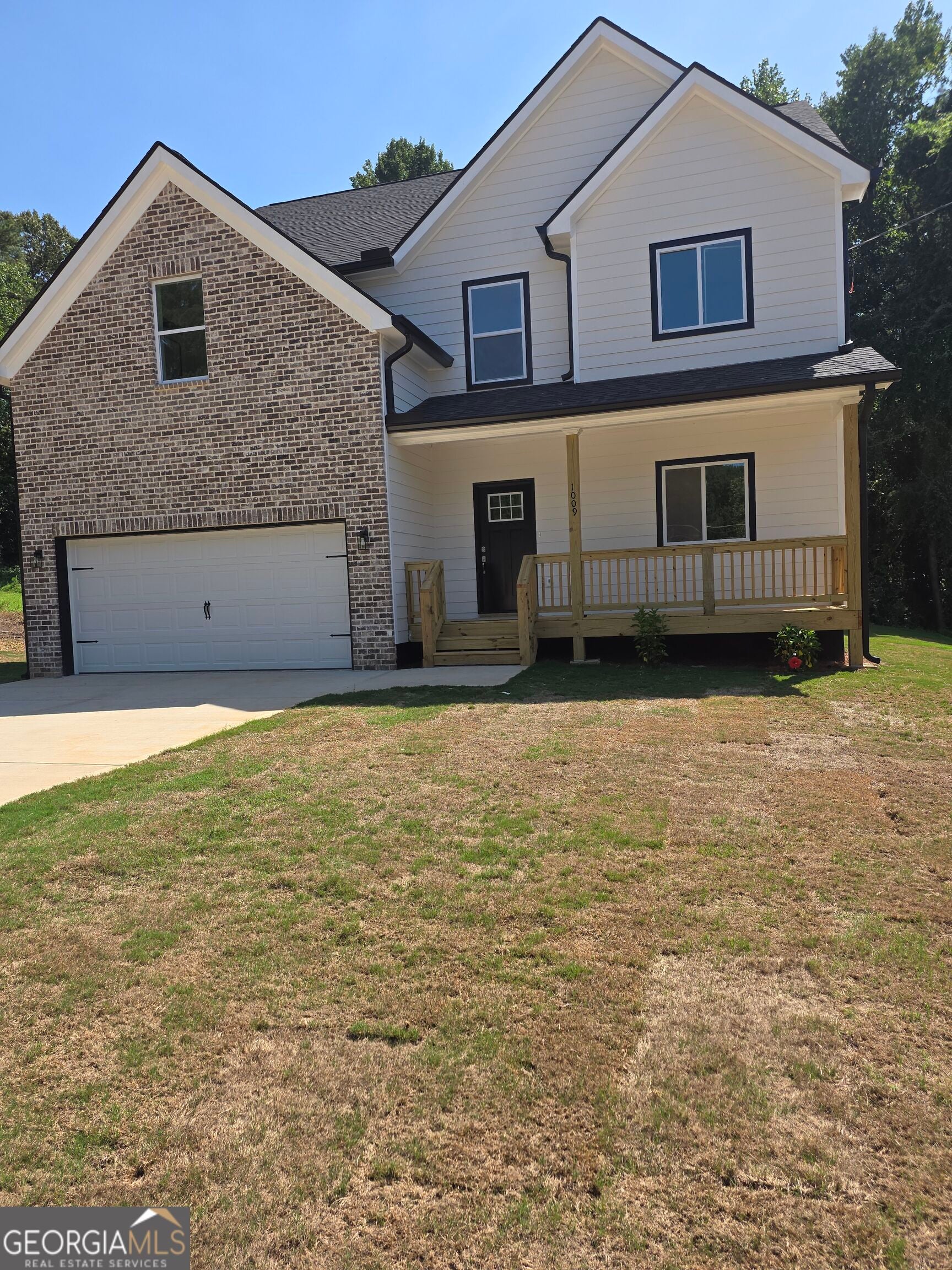 1009 S Gordon RD
