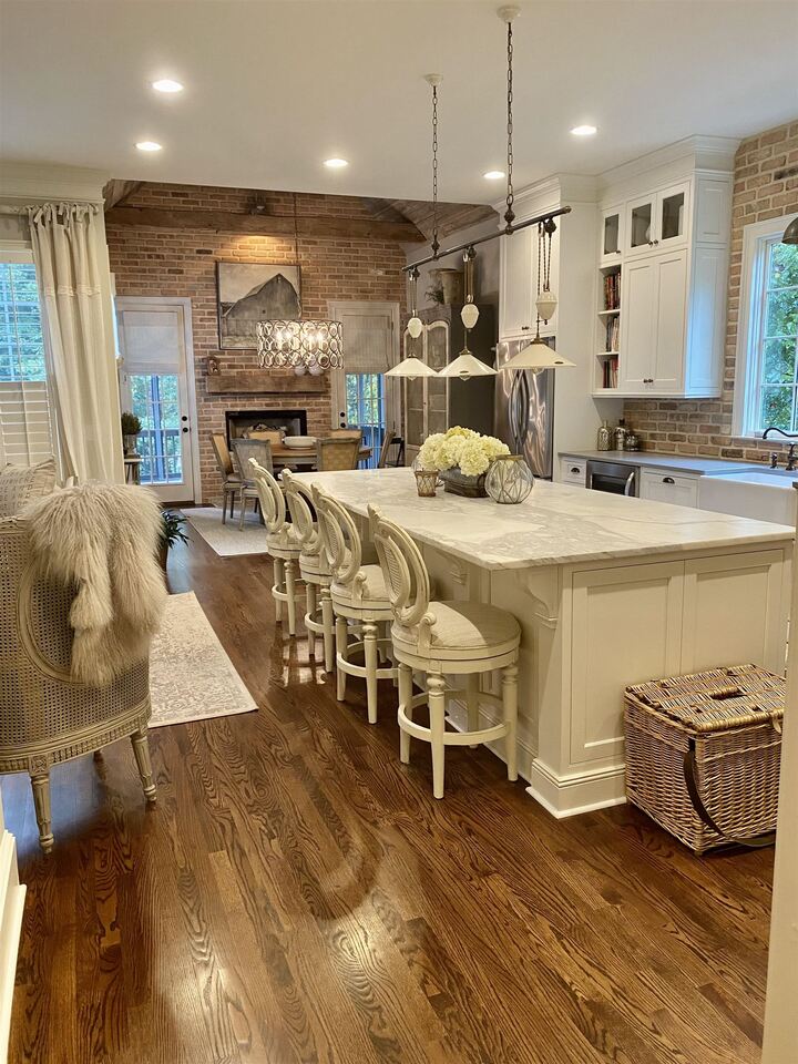 Providence/Atlanta National - Residential