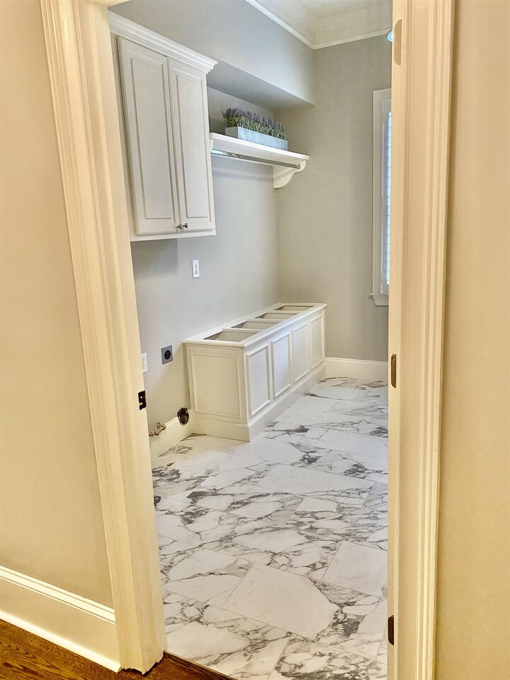 Providence/Atlanta National - Residential