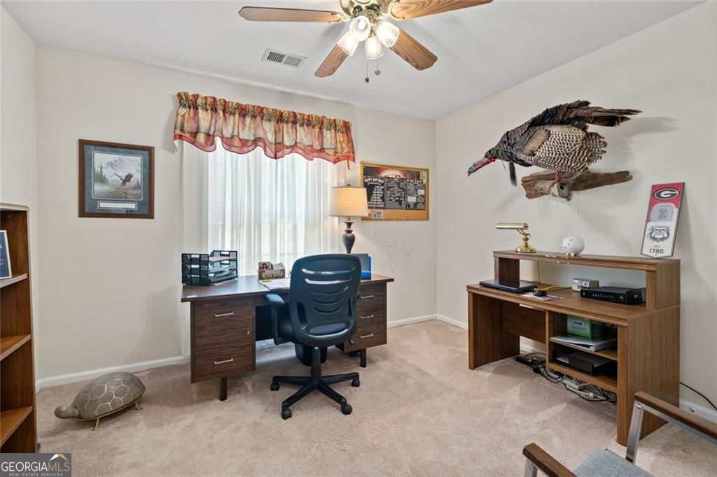 Marietta, Georgia 30067, United States, 4 Bedrooms Bedrooms, ,3 BathroomsBathrooms,Residential,Active,206093