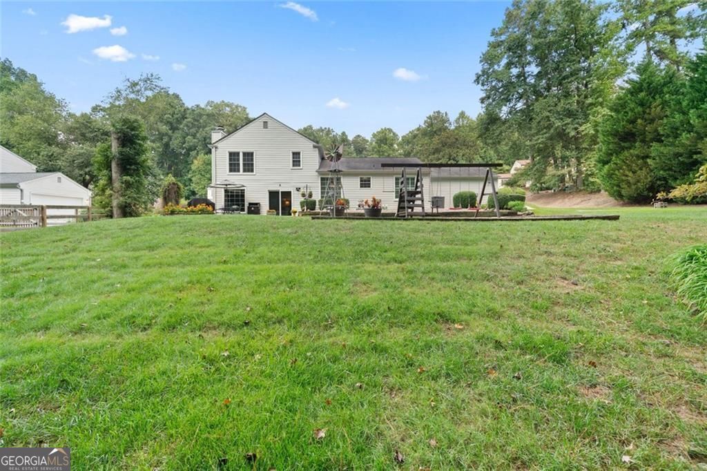 Marietta, Georgia 30067, United States, 4 Bedrooms Bedrooms, ,3 BathroomsBathrooms,Residential,Active,206093