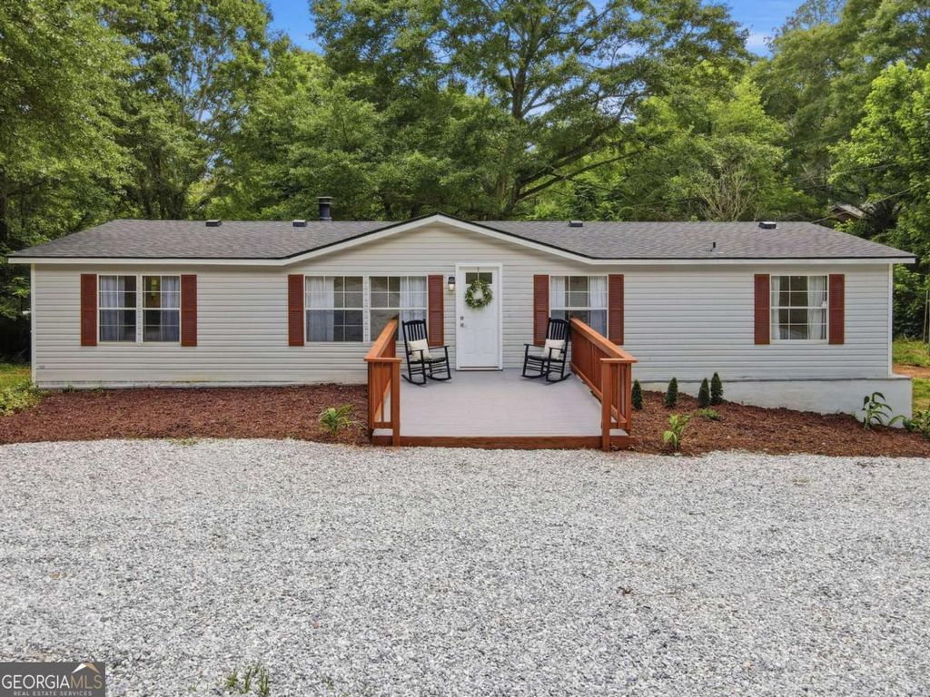 Photo of 1203 Lanier Road, Pendergrass, GA 30567 (MLS # 10777156)