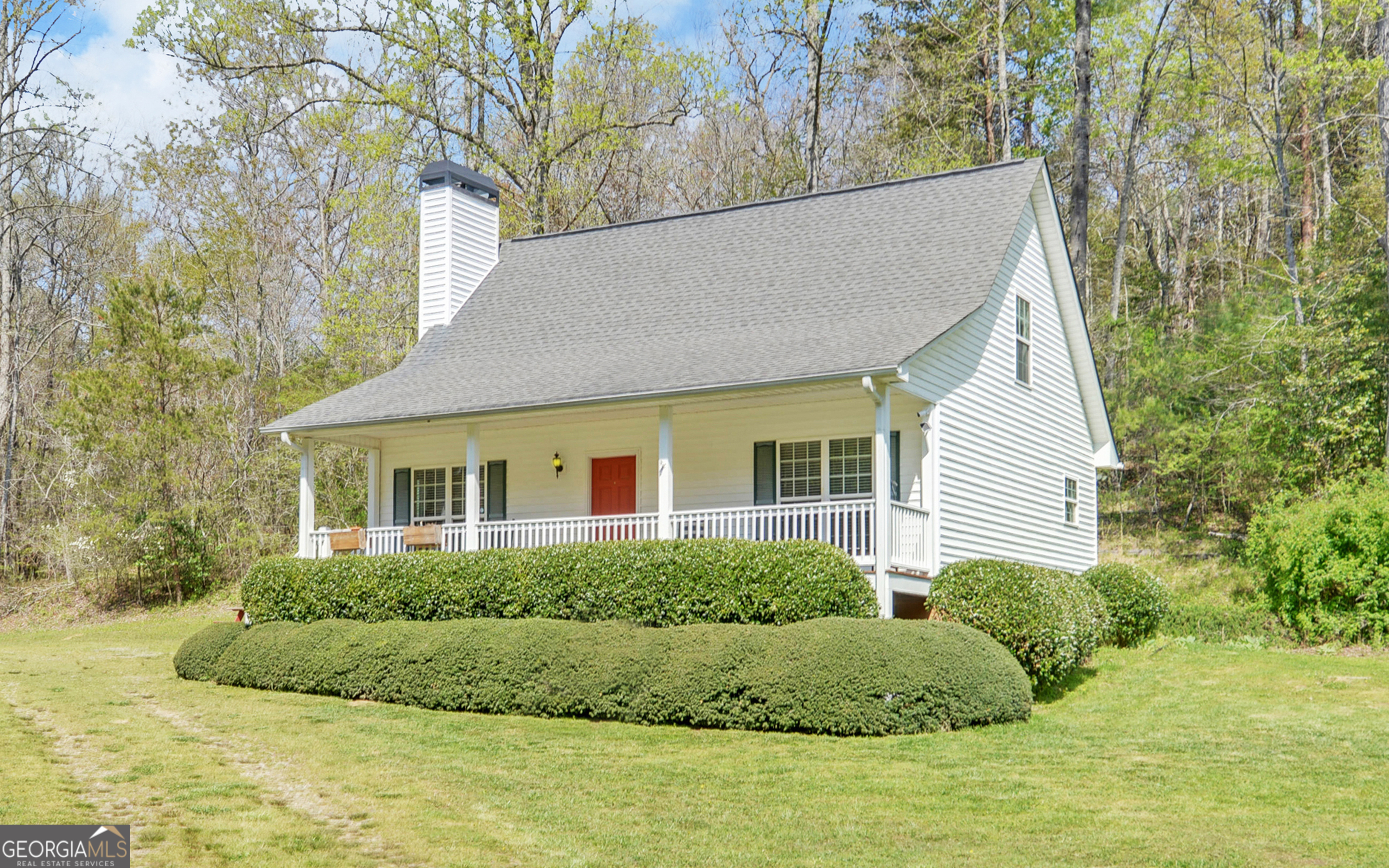 202 Dove LN