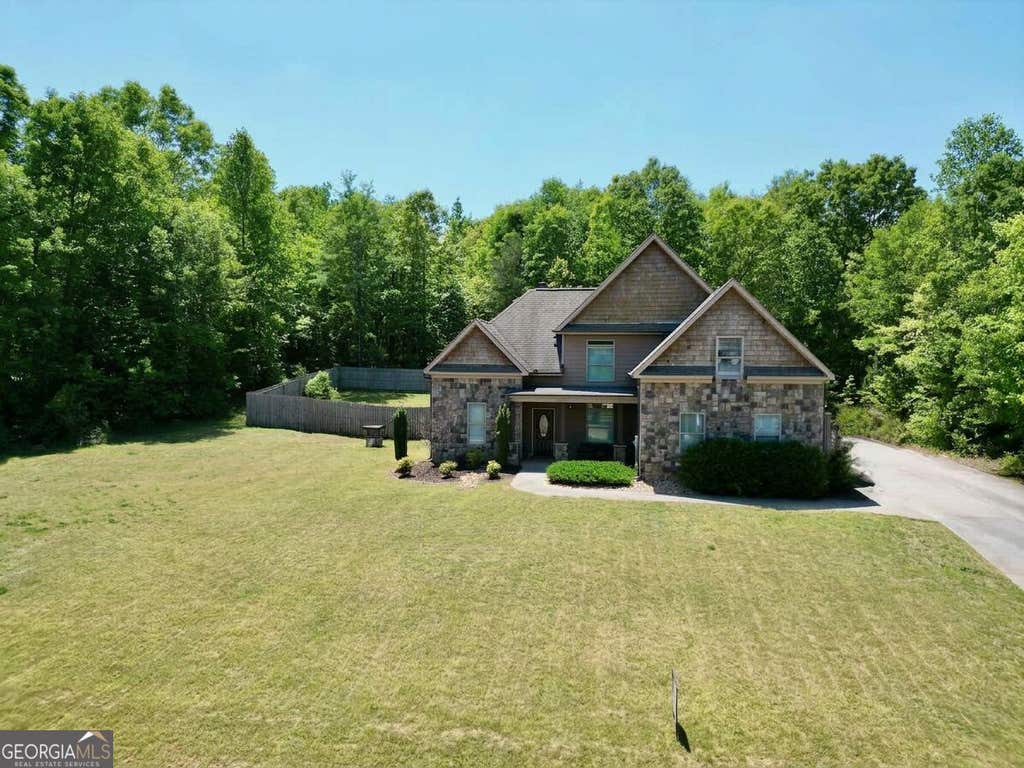 Photo of 130 Maple Drive, Commerce, GA 30529 (MLS # 10825730)
