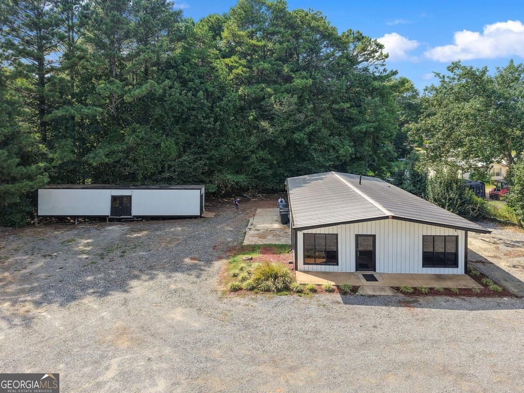 Photo of 10323 Dallas Acworth Highway, Dallas, GA 30132 (MLS # 10839764)