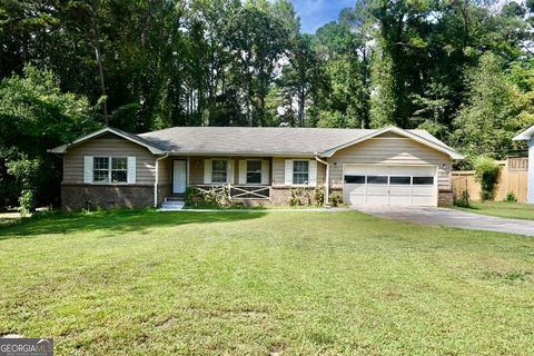 5263 Pounds DR N Stone Mountain GA 30087