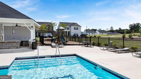 A home in Newnan