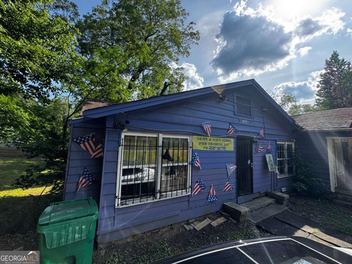 " Fixer-Upper with Tons of Potential! Investor special or DIY opportunity with plenty of space to work with! This 2 bed, 2 bath property was built in 1988 and offers approximately 1,727 sq ft ready for a full renovation. The structure is solid, but the property needs complete rehab, perfect for someone ready to take on a project. Whether you're looking to flip or build your custom vision, this home offers a blank slate. Zoned residential with potential for commercial conversion, giving you multiple exit strategies. Don't miss this chance to transform a property with great bones into something truly valuable, schedule your showing today! Sold in as is Condition, Cash or conventional only .
