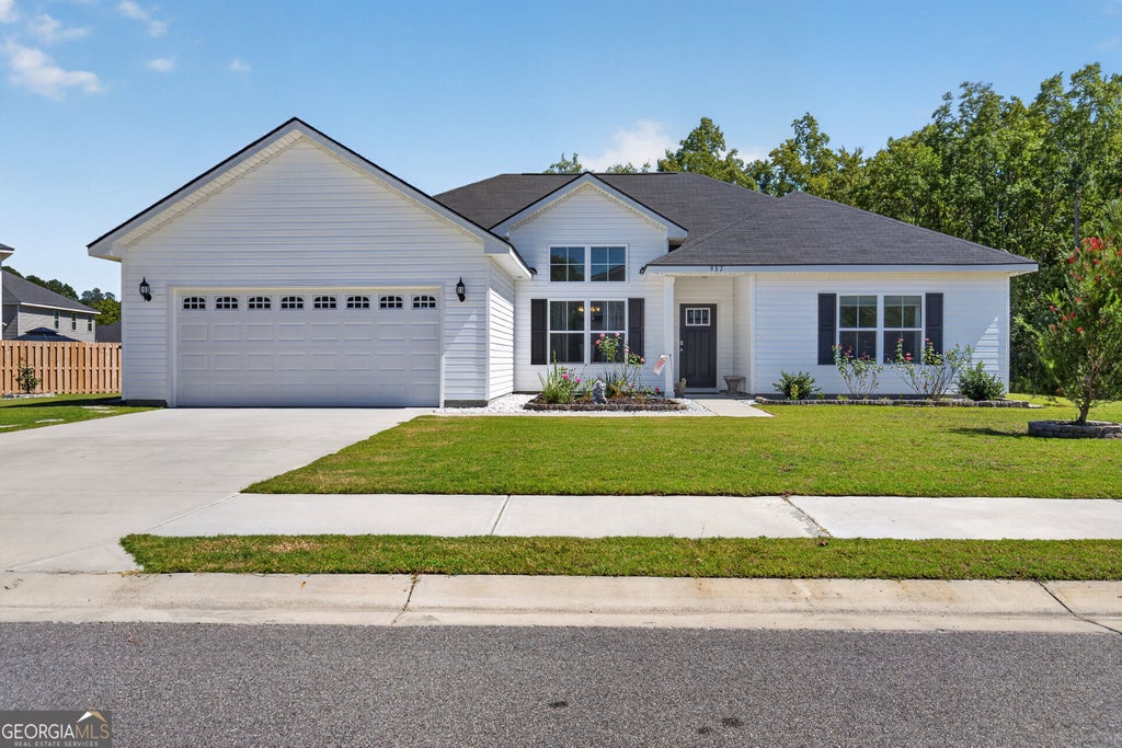 Photo of 937 Meloney Drive, Hinesville, GA 31313 (MLS # 10853748)