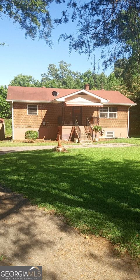 Single Family Residence in Ellenwood GA 4022 Panthersville Road.jpg