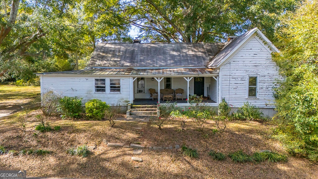 Photo of 137 Mulberry Street, Homer, GA 30547 (MLS # 10880110)