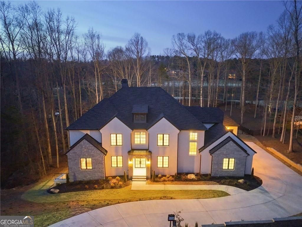 241 Traditions DR