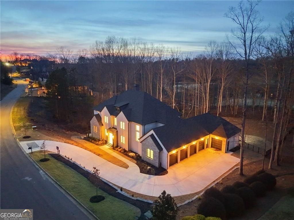 241 Traditions DR