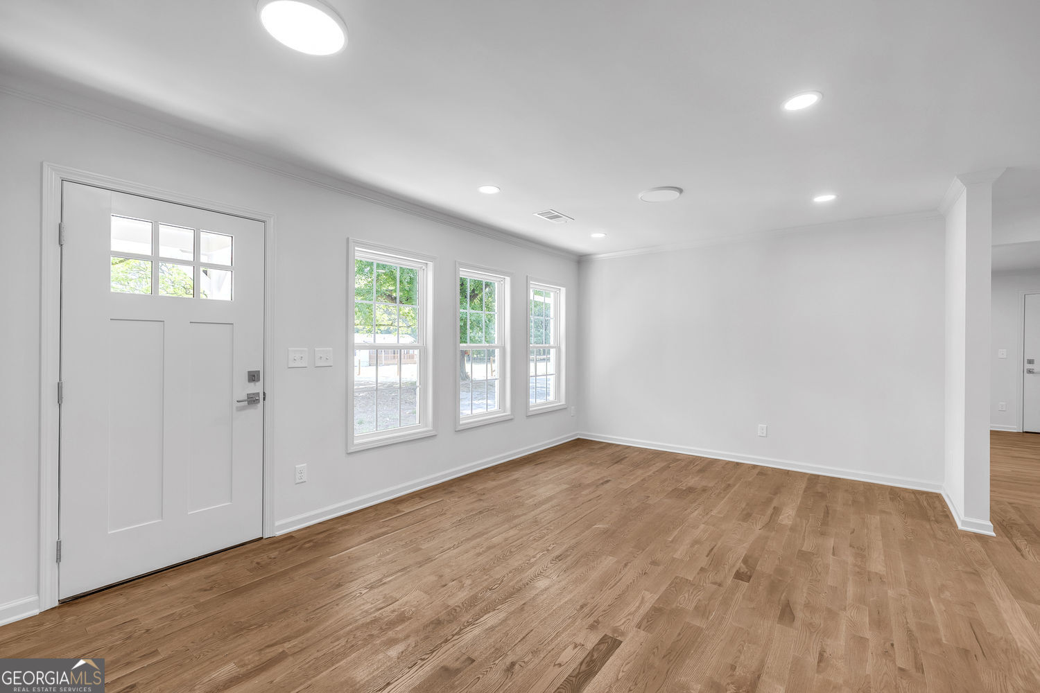 3466 NE Zingara RD NE