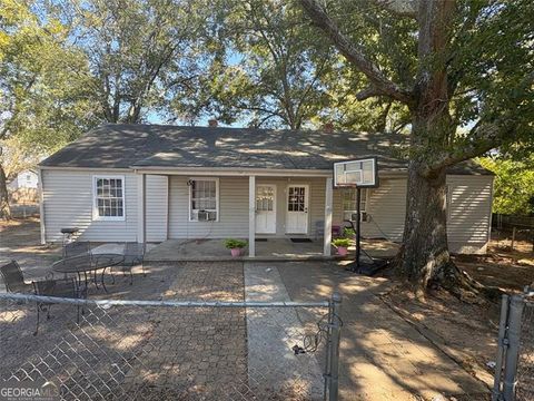 Photo of 157 MERRITT St, Marietta, GA 30060 (MLS # 10629984) Photo of 157 MERRITT St, Marietta, GA 30060 (MLS # 10629984)