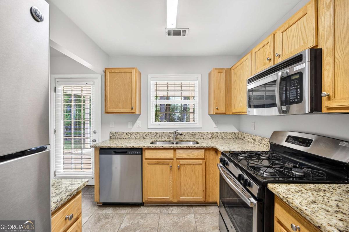 102 Rocky Branch WAY