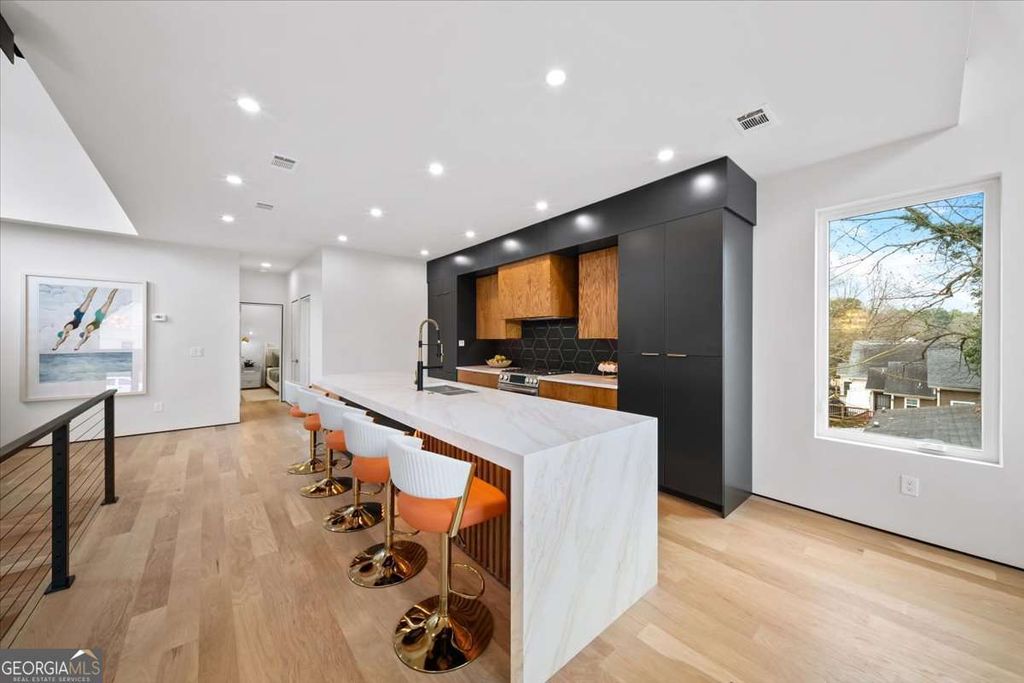 Photo of 172 Racine Street SW, Atlanta, GA 30314 (MLS # 10673312)