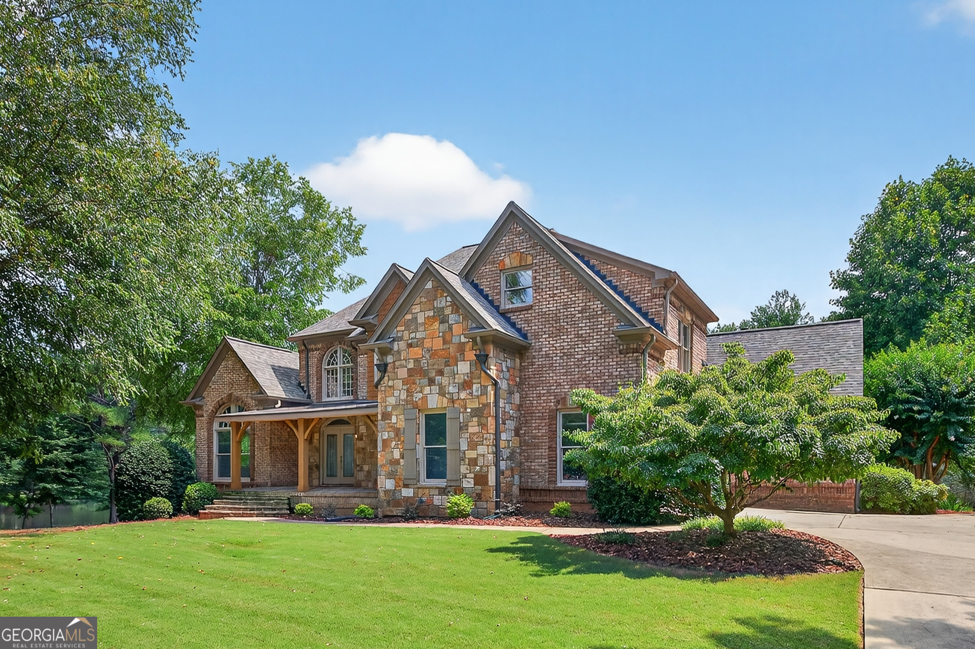 115 Arabian AVE