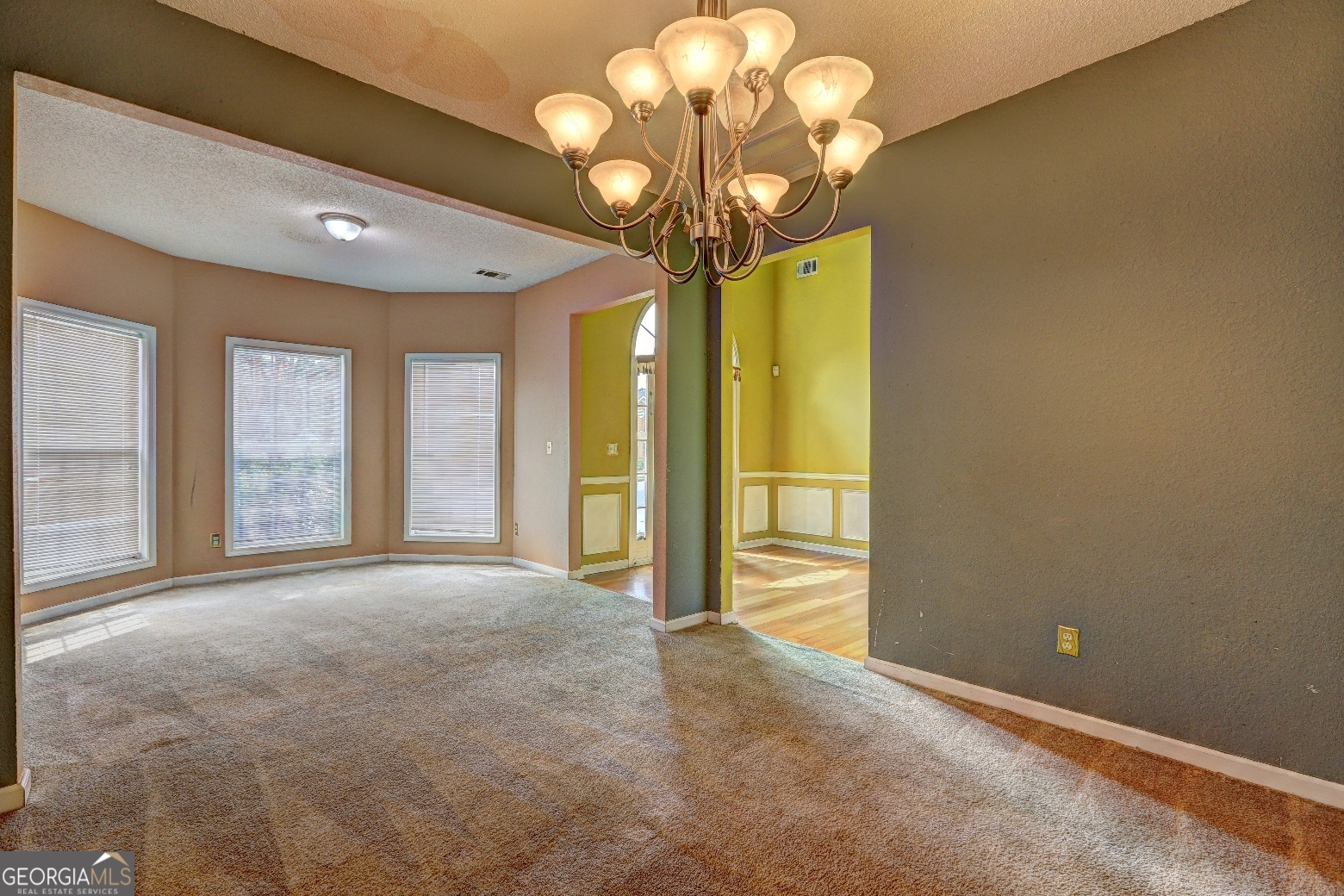 2853 Newtons Crest CIR