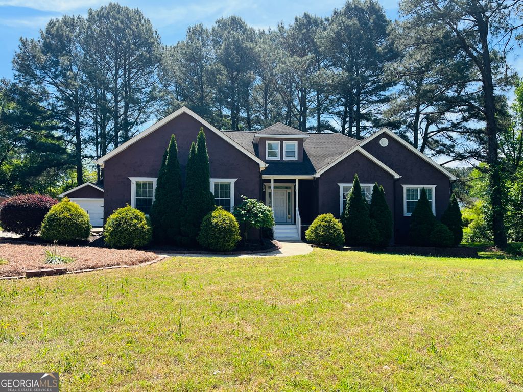 Photo of 74 Morning Dove Lane, Newnan, GA 30265 (MLS # 10738299)