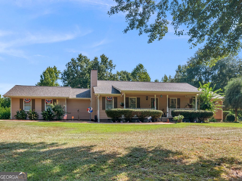 Photo of 837 Sunset Drive, Locust Grove, GA 30248 (MLS # 10824173)