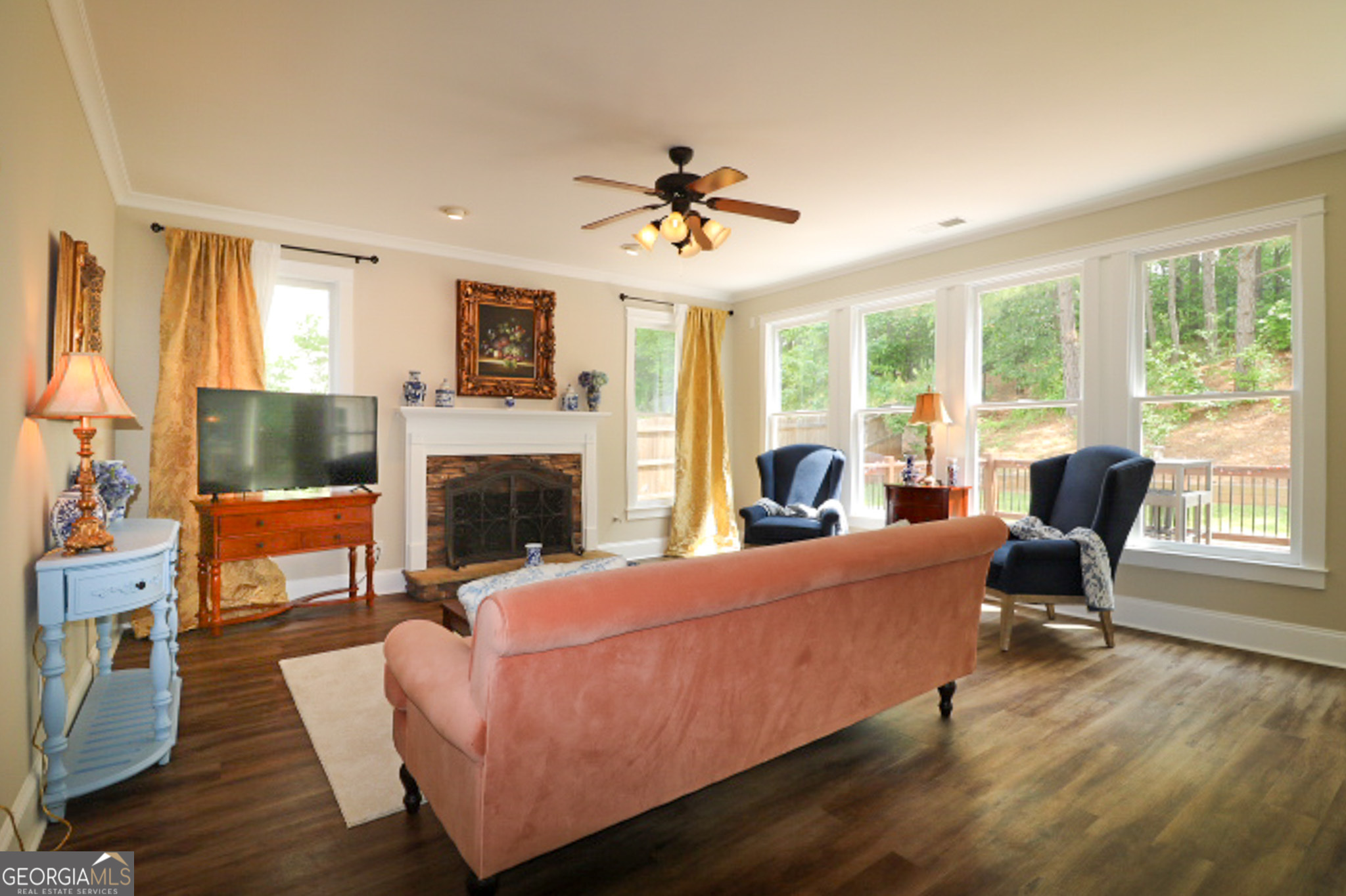 36 Evergreen WAY