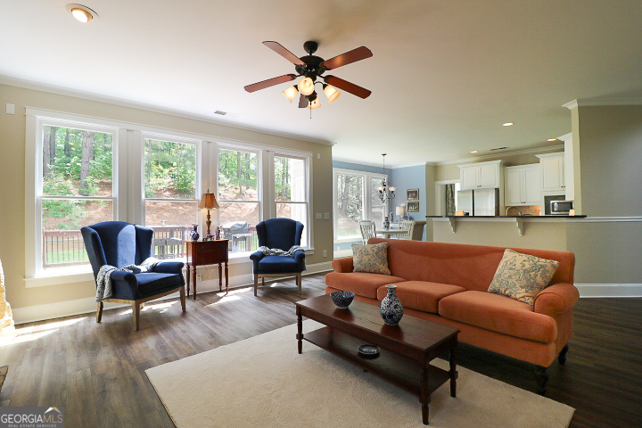 36 Evergreen WAY