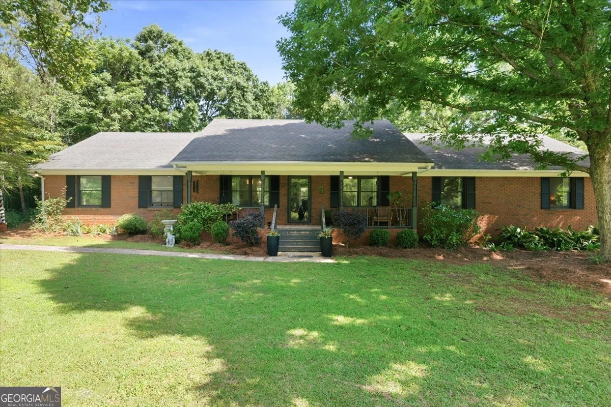 1608 Rumble Road