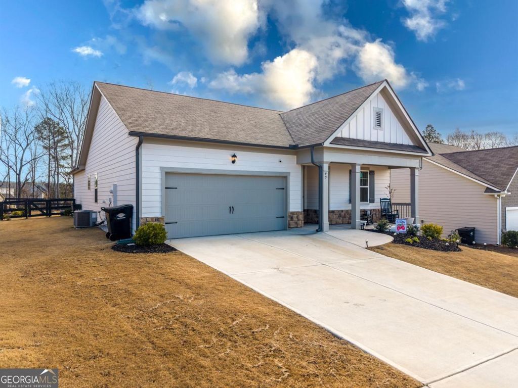 Photo of 49 Majestic Oak Circle, Dallas, GA 30132 (MLS # 10675214)