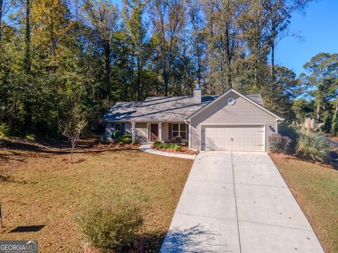 Photo of 216 Falling Leaf Lane, Winder, GA 30680 (MLS # 10628189)