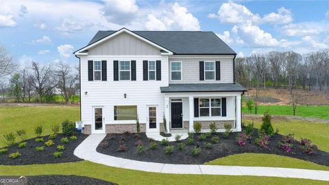 Single Family Residence in Dacula GA 1396 Clear Pond Lane - Lot 18.jpg