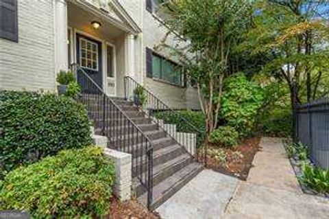Photo of 880 Glendale Terrace #9, Atlanta, GA 30308 (MLS # 10645788)