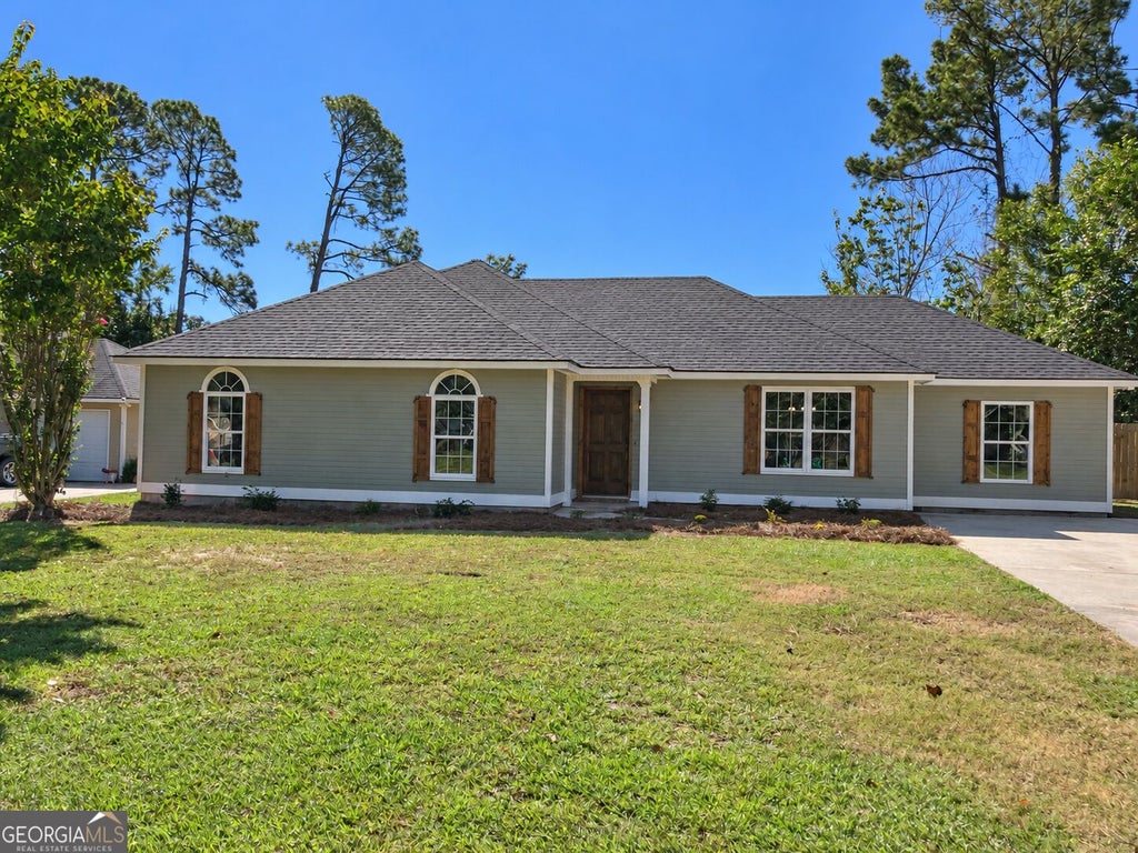 Photo of 927 Pine Cone Circle, Valdosta, GA 31602 (MLS # 10877722)