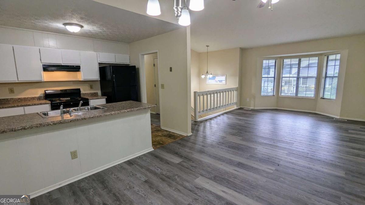 2168 Sara Ashley WAY