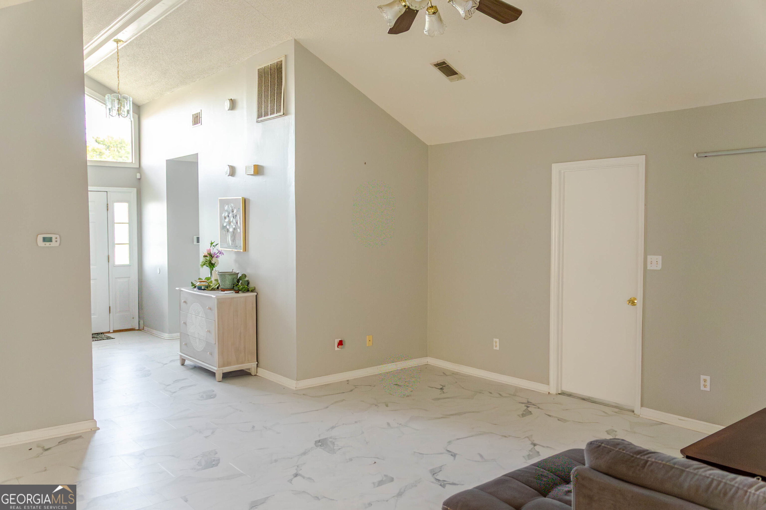 330 Brookfield RD