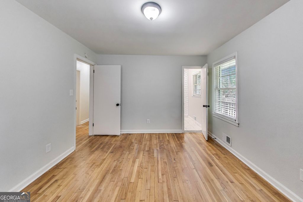 Photo of 3110 Rollingwood Lane SE, Atlanta, GA 30316 (MLS # 10720226)