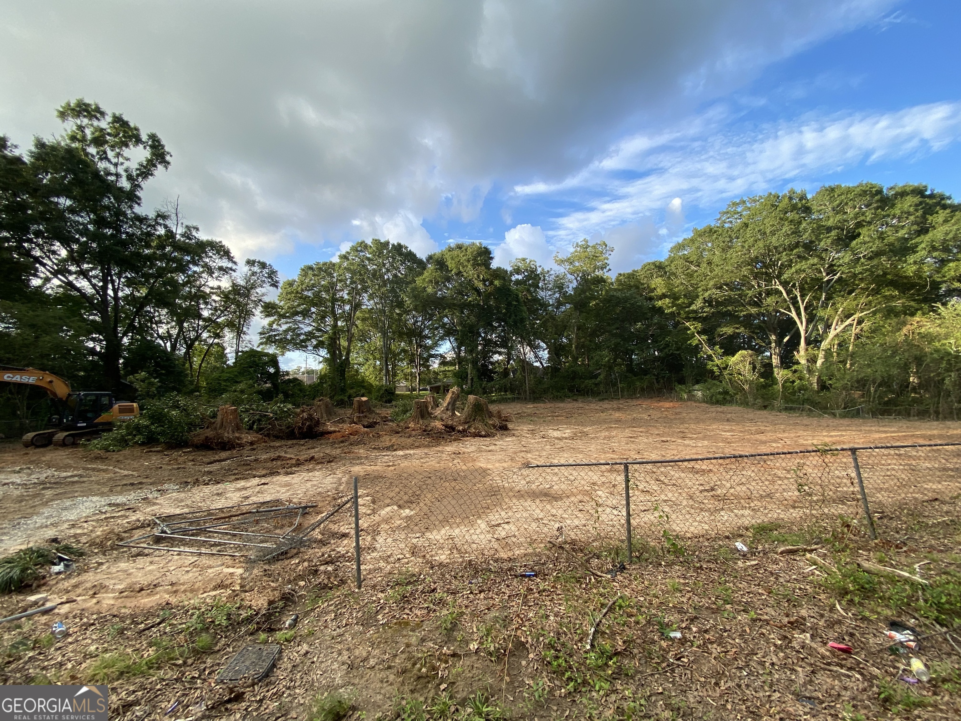 Photo 1 of 1 — 781 Mimosa ST, Riverdale, GA 30274