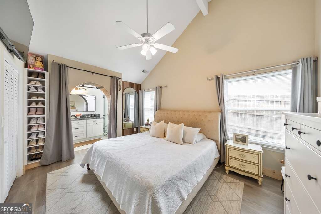 888 Halston CT