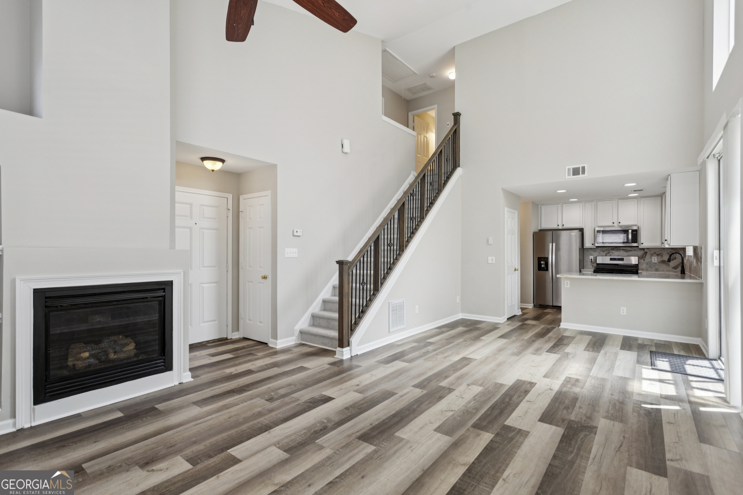 River Park - Residential Lease