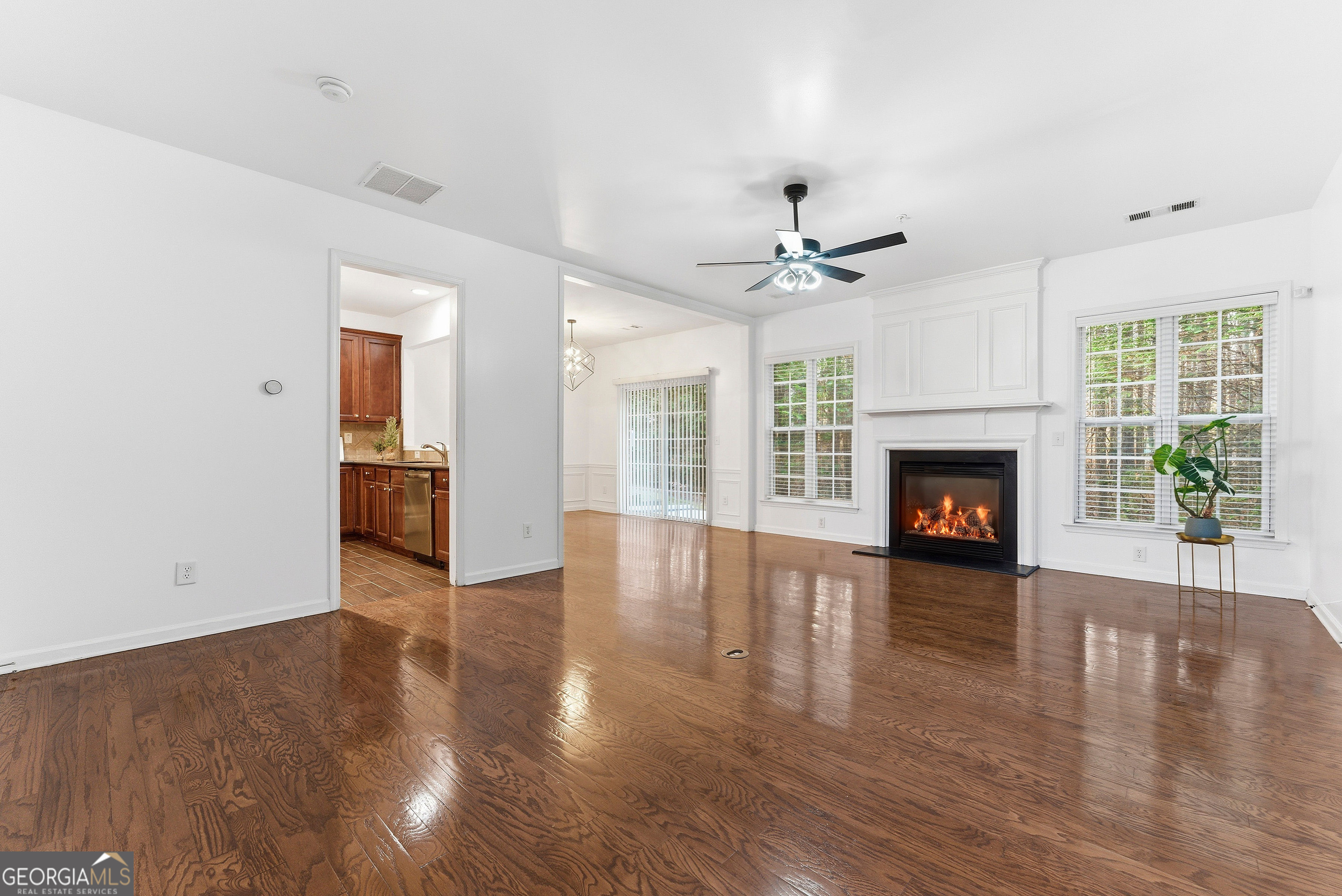 1655 Fair Oak WAY 20