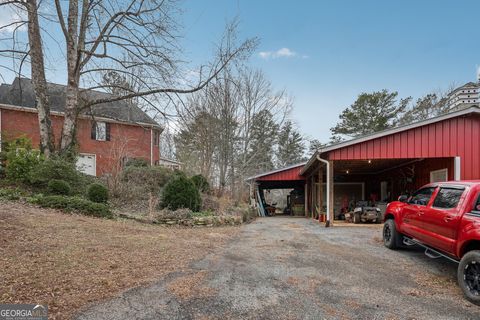 A home in Dahlonega