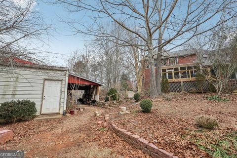 A home in Dahlonega