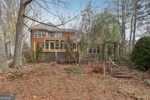 A home in Dahlonega