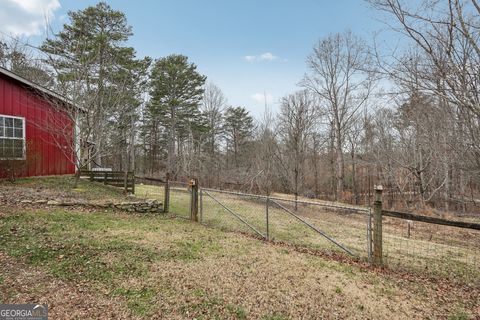 A home in Dahlonega