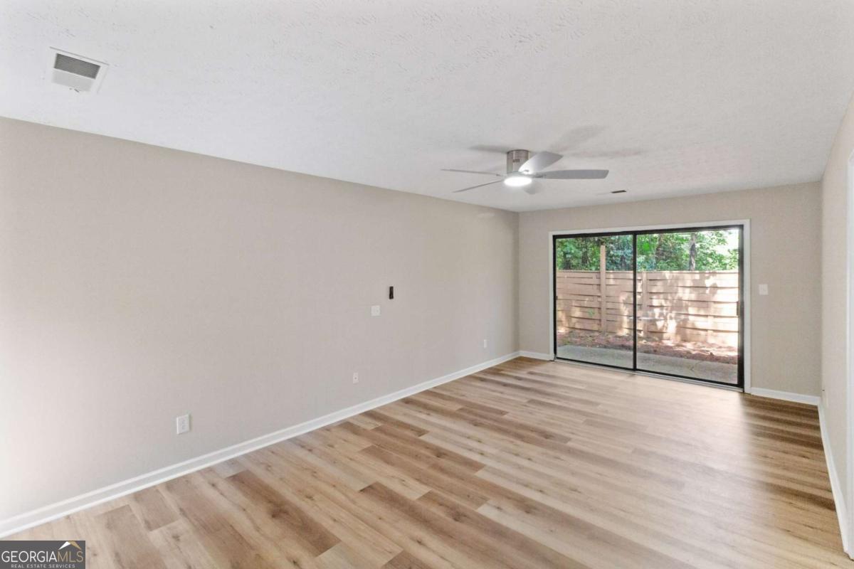 Spinnaker Cove - Residential