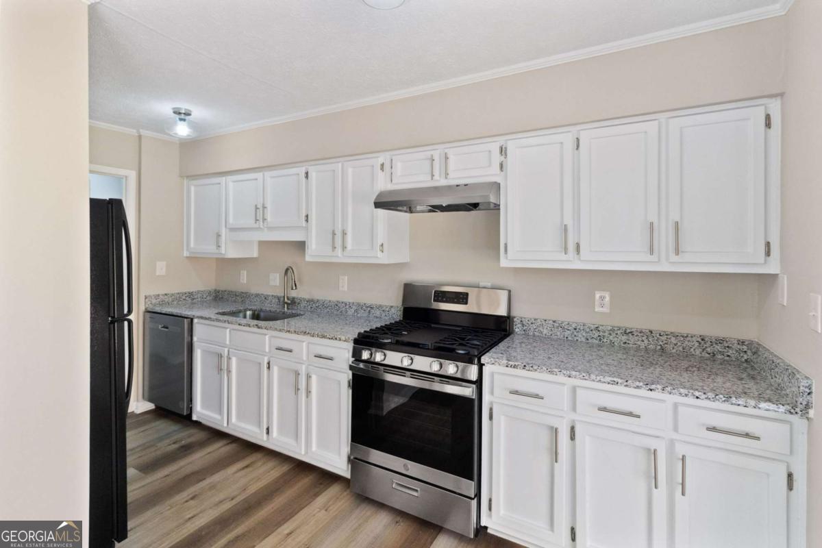 Spinnaker Cove - Residential