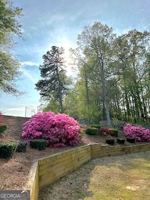 A home in Newnan